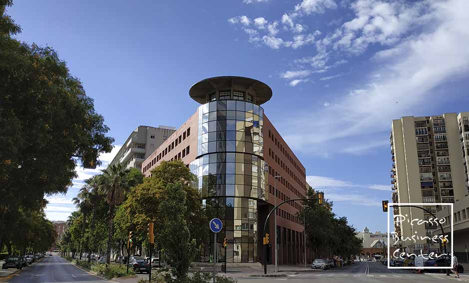 Immigrasjonskontoret, Unicaja Bank, Autonome Regjeringen i den Andalusiske Regjeringen, Tysk Konsulat, Britisk Konsulat, Sparebank Rural del Sur